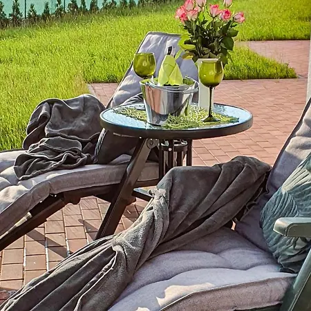 Beautiful In Slowienkowo بيت للعطل