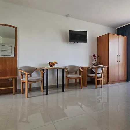 Beautiful In Slowienkowo بيت للعطل